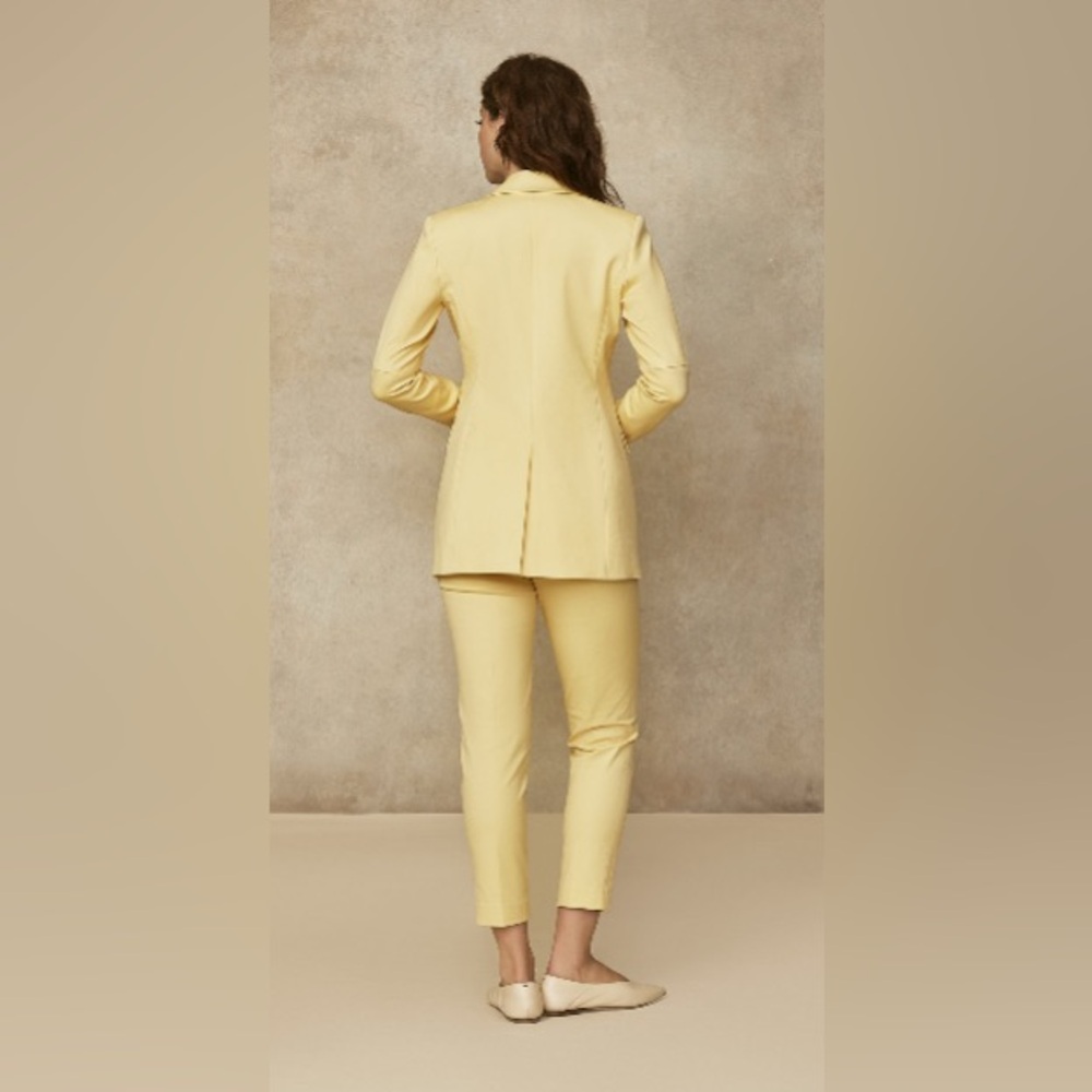 Pearl by Lela Rose stretch Women's blazer in butter yellow - Picture 2 of 2